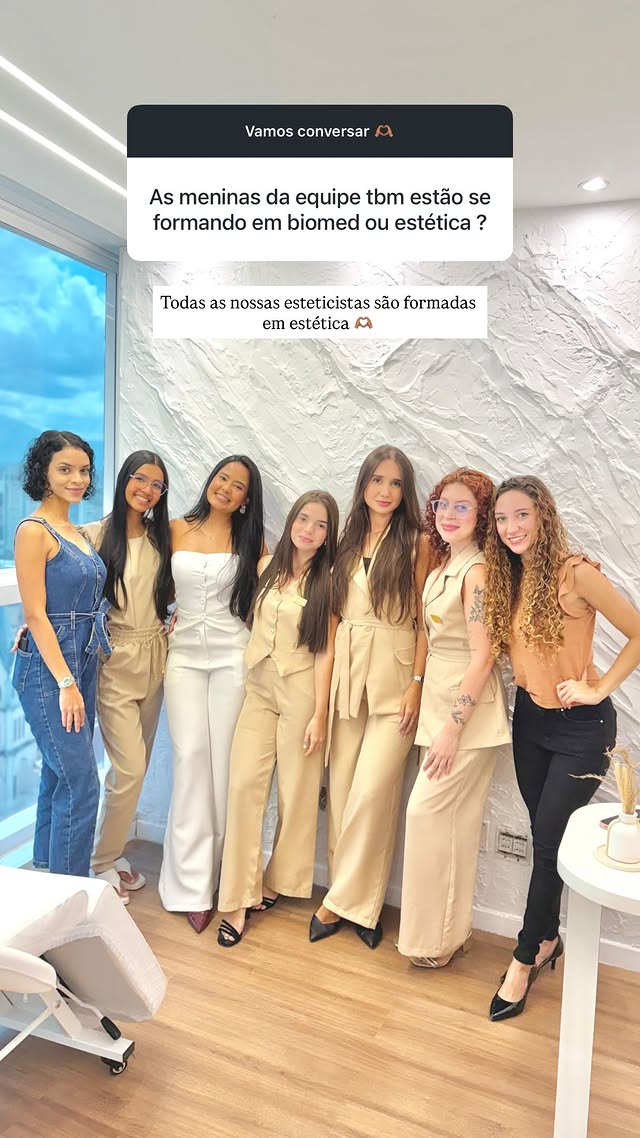 Equipe de esteticistas da Clínica Let